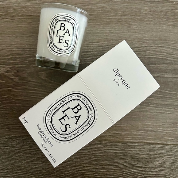 NEW Diptyque Baies Candle - Elegant White - Picture 1 of 3